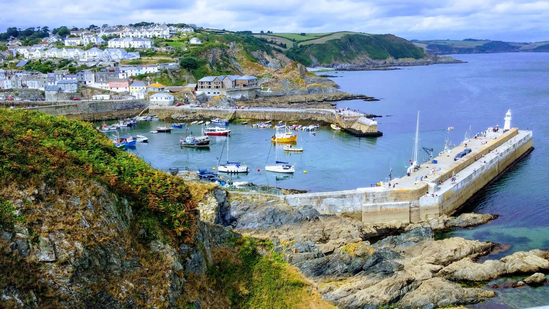 holidays in England to cornwall